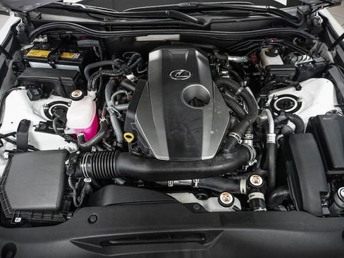 Certified 2022 Lexus IS 300 w/ Premium Package RWD image 24
