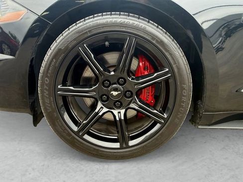 Used 2020 Ford Mustang GT Premium w/ Black Accent Package RWD image 23