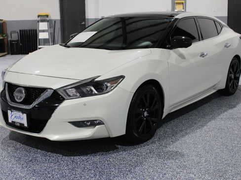 Used 2018 Nissan Maxima Platinum FWD image 4