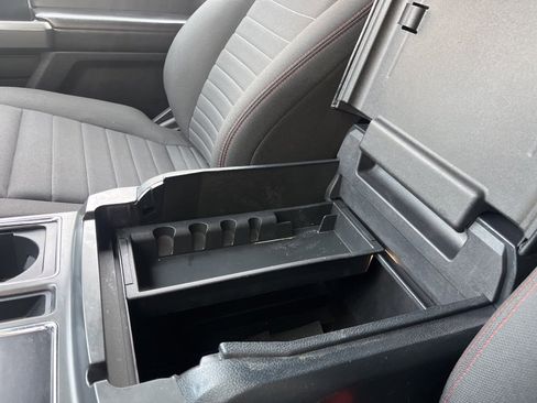 Certified 2018 Ford F150 XLT w/ Equipment Group 302A Luxury image 29