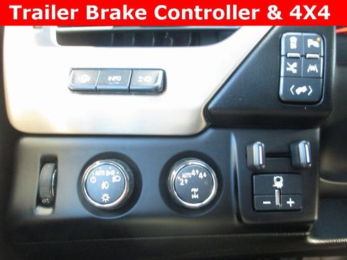 Used 2017 GMC Yukon Denali w/ Open Road Package image 19