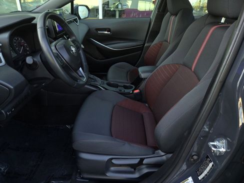 Certified 2025 Toyota Corolla SE image 16