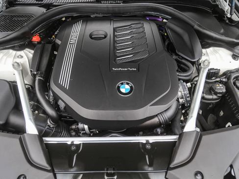 Certified 2023 BMW 540i w/ M Sport Package image 23