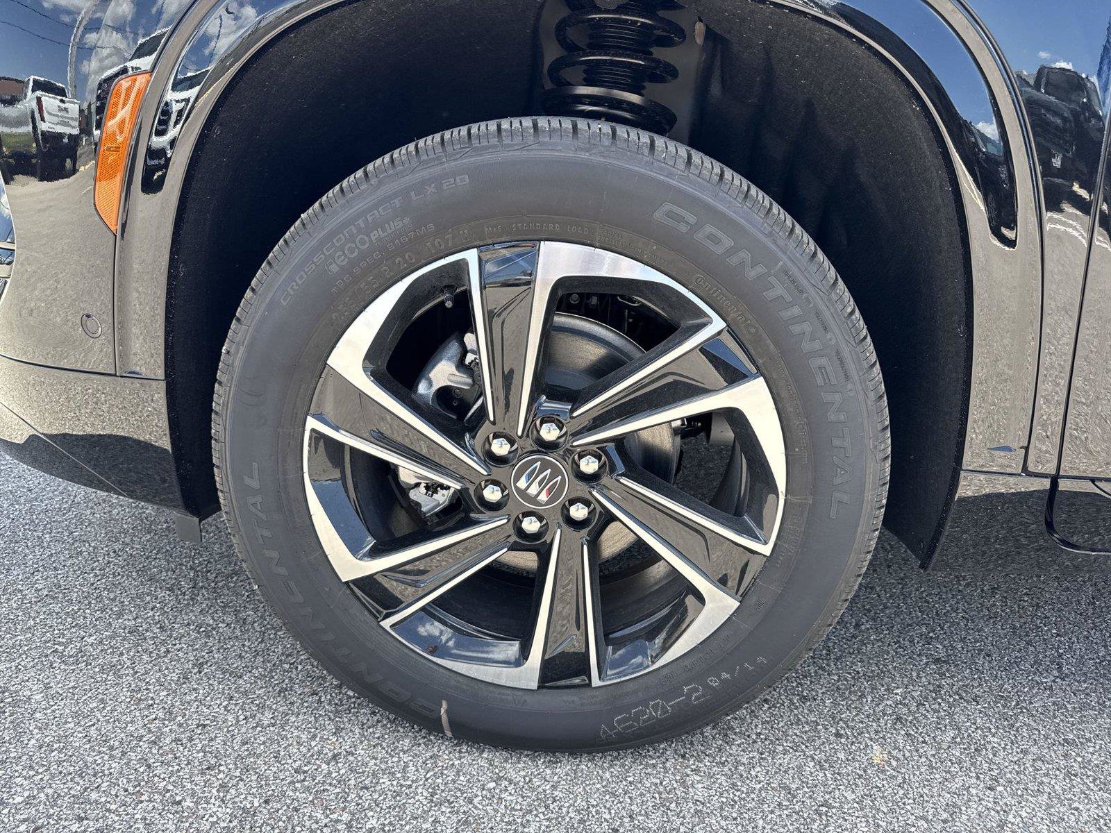 New 2026 Buick Enclave Sport Touring w/ Super Cruise Package AWD/4WD image 10
