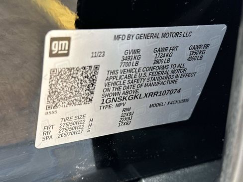 Certified 2024 Chevrolet Suburban High Country AWD/4WD image 18