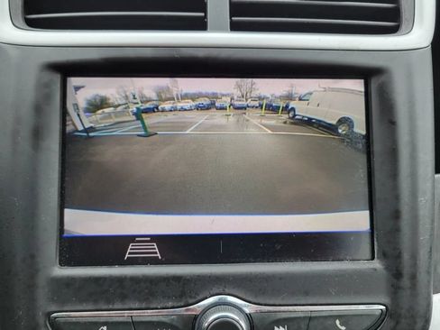 Used 2020 Chevrolet Sonic LT FWD image 8