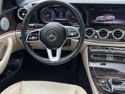 Used 2019 Mercedes-Benz E 300 image 14