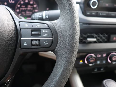 Used 2024 Honda Accord EX image 21