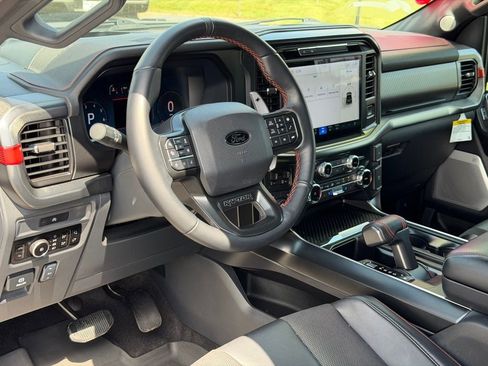 Used 2025 Ford F150 Raptor AWD/4WD image 21
