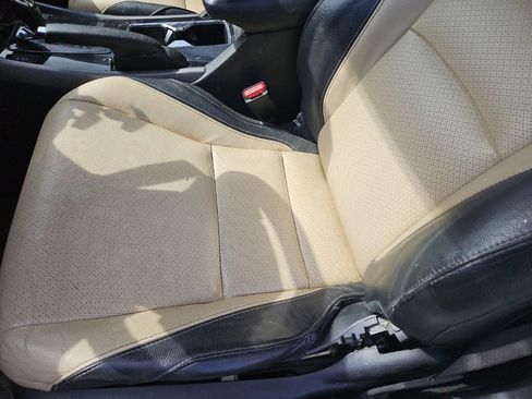 Used 2017 Honda Accord EX-L image 10