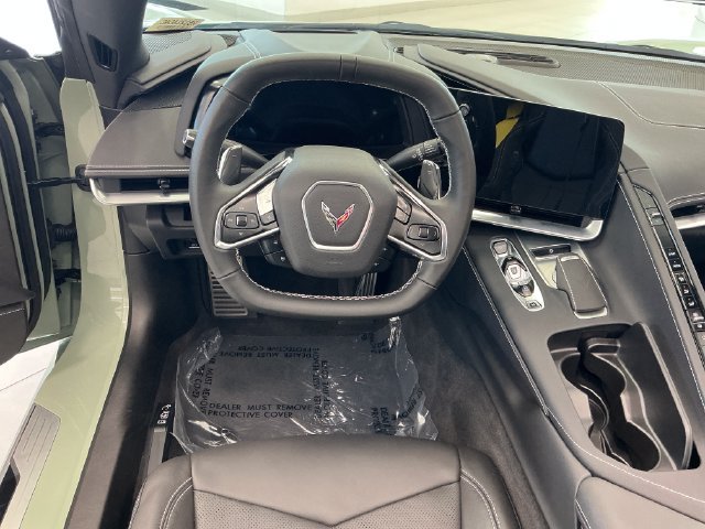 Used 2024 Chevrolet Corvette Stingray Convertible w/ 1LT RWD image 13