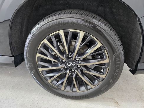 Used 2025 INFINITI QX80 Autograph AWD/4WD image 19