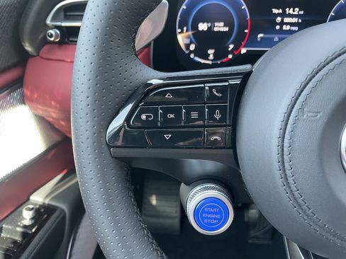 New 2024 Maserati Grecale Modena image 21