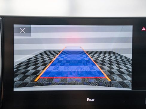 Used 2022 Audi Q5 2.0T Premium w/ Convenience Package image 49