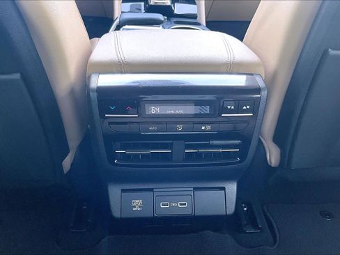 Used 2022 Acura MDX image 37