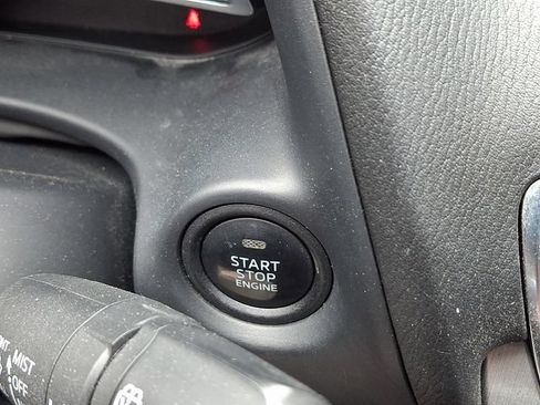 Used 2014 MAZDA MAZDA3 s Grand Touring FWD image 26
