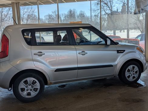 Used 2012 Kia Soul image 6