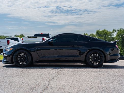 Certified 2020 Ford Mustang Shelby GT350 w/ Technology Package image 4