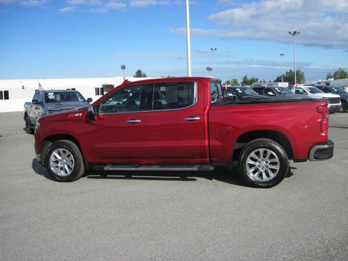 Used 2022 Chevrolet Silverado 1500 LTZ image 5