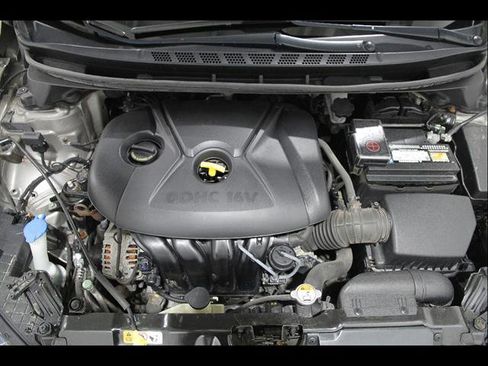 Used 2013 Hyundai Elantra Limited w/ Technology Pkg FWD image 21