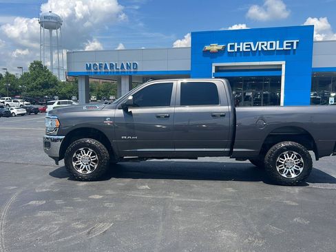 Used 2019 RAM 2500 Tradesman AWD/4WD image 3
