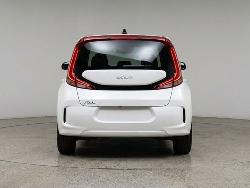 Used 2025 Kia Soul LX w/ LX Technology Package FWD image 7