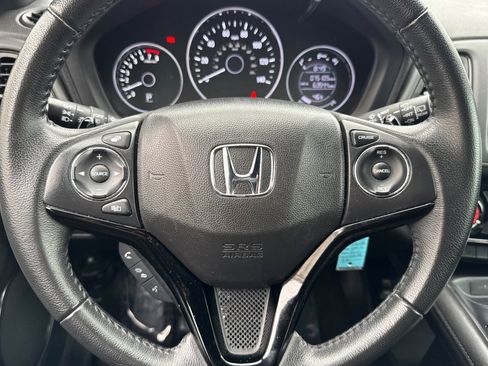 Used 2022 Honda HR-V Sport image 16
