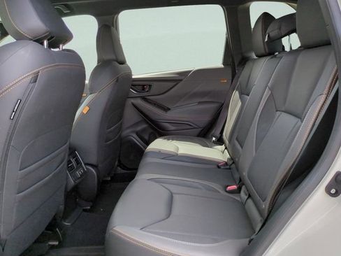 Used 2025 Subaru Forester Wilderness w/ Wilderness Package AWD/4WD image 9