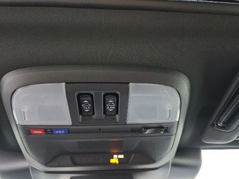 Certified 2025 Subaru Crosstrek 2.5i Sport AWD/4WD image 23