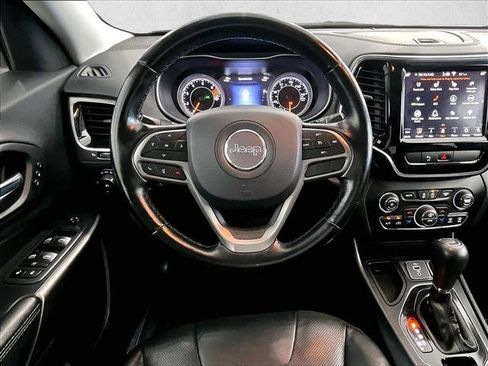 Used 2020 Jeep Cherokee Limited FWD image 7