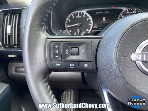 Used 2024 Nissan Pathfinder SV image 21