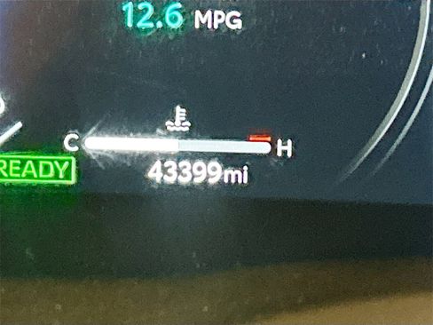 Used 2025 Toyota Camry XSE image 10