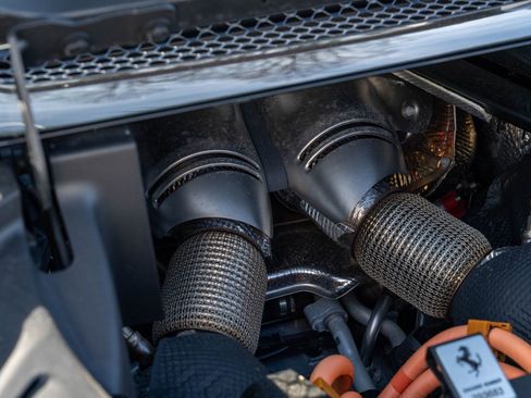 New 2023 Ferrari 296 GTS RWD image 15