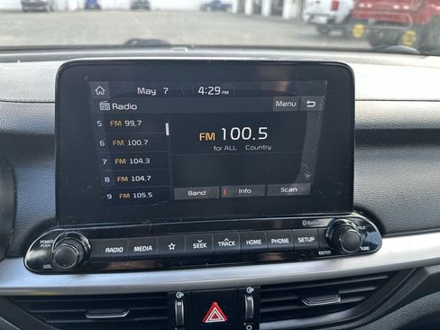 Used 2019 Kia Forte LXS FWD image 14