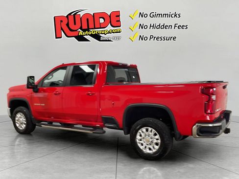 Used 2023 Chevrolet Silverado 3500 LT w/ Convenience Package AWD/4WD image 4