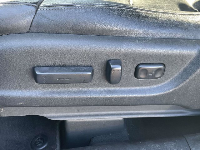 Used 2012 Honda CR-V EX-L image 17