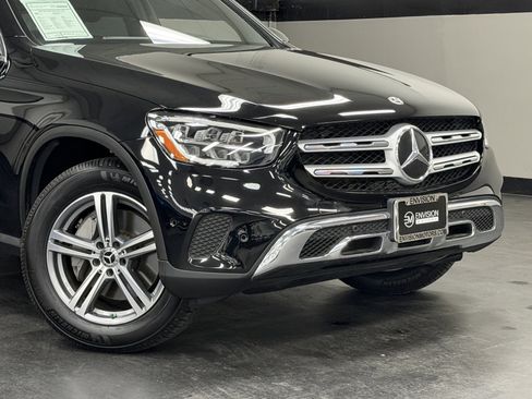Certified 2022 Mercedes-Benz GLC 300 image 3