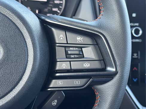 New 2026 Subaru Crosstrek 2.5i Limited w/ Crosstrek Mirror Package image 16