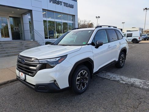 New 2026 Subaru Forester Premium image 2