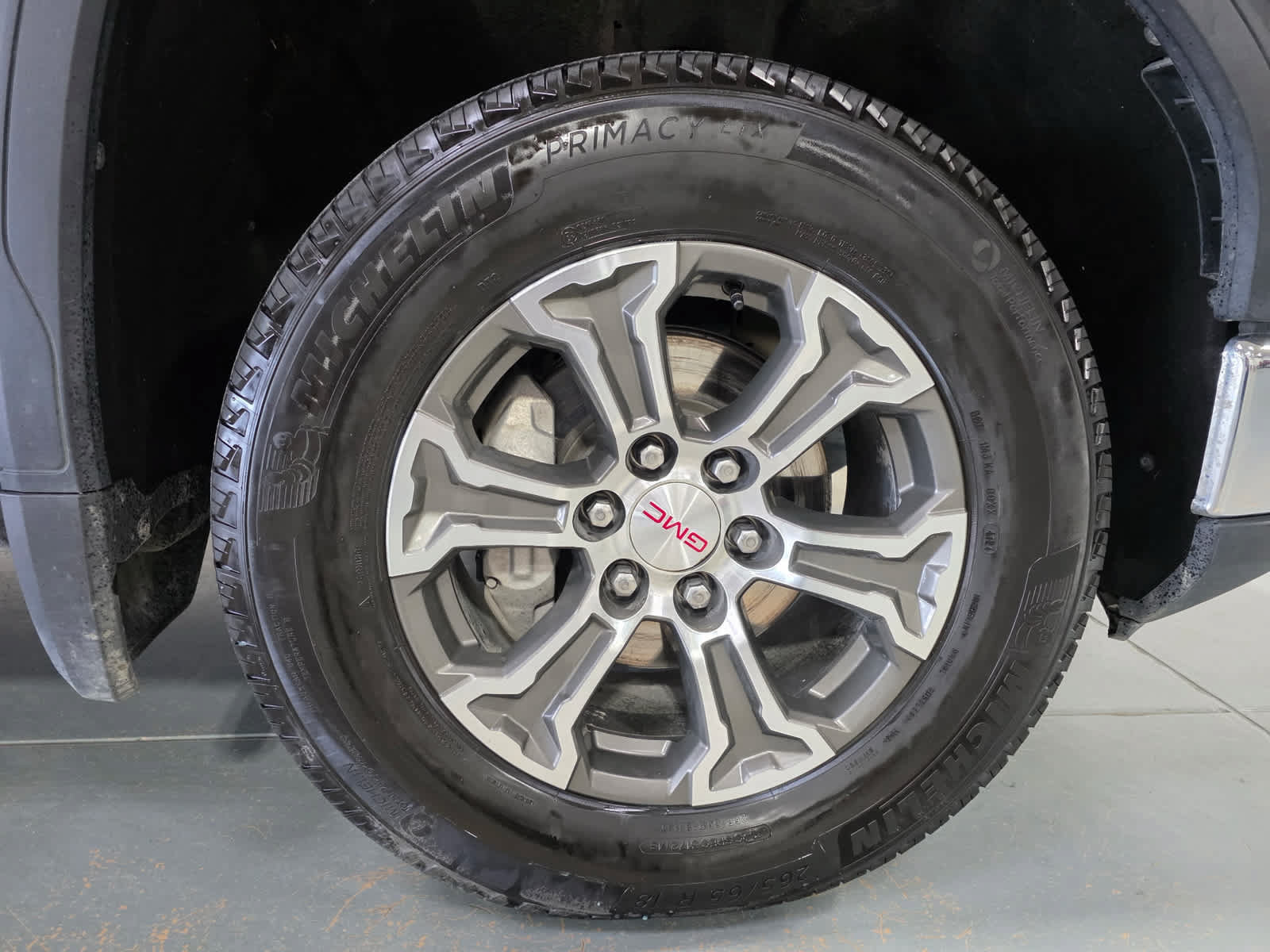 Used 2025 GMC Sierra 1500 SLT AWD/4WD image 8