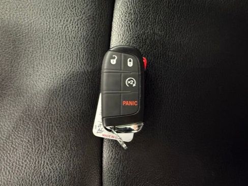 Used 2024 Jeep Compass Limited image 24