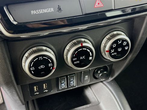 Used 2025 Mitsubishi Outlander Sport SE image 23