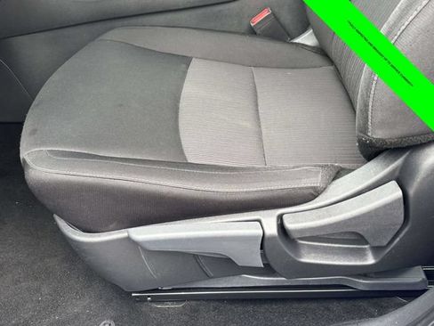 Used 2024 Nissan Sentra SV FWD image 5
