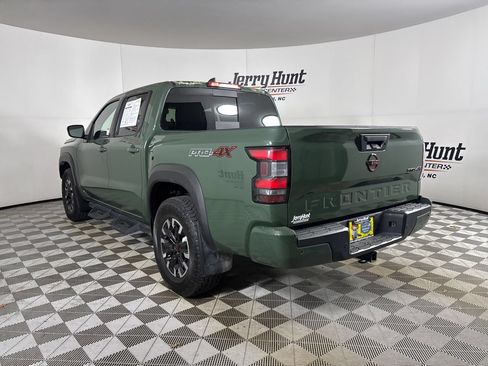 Used 2024 Nissan Frontier PRO-4X w/ Technology Package AWD/4WD image 8