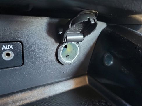 Used 2024 Nissan Altima 2.5 SV image 22