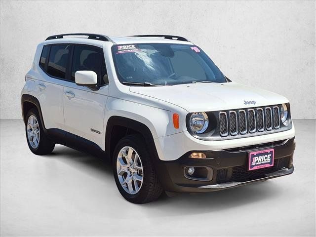 Used 2018 Jeep Renegade Latitude FWD image 3