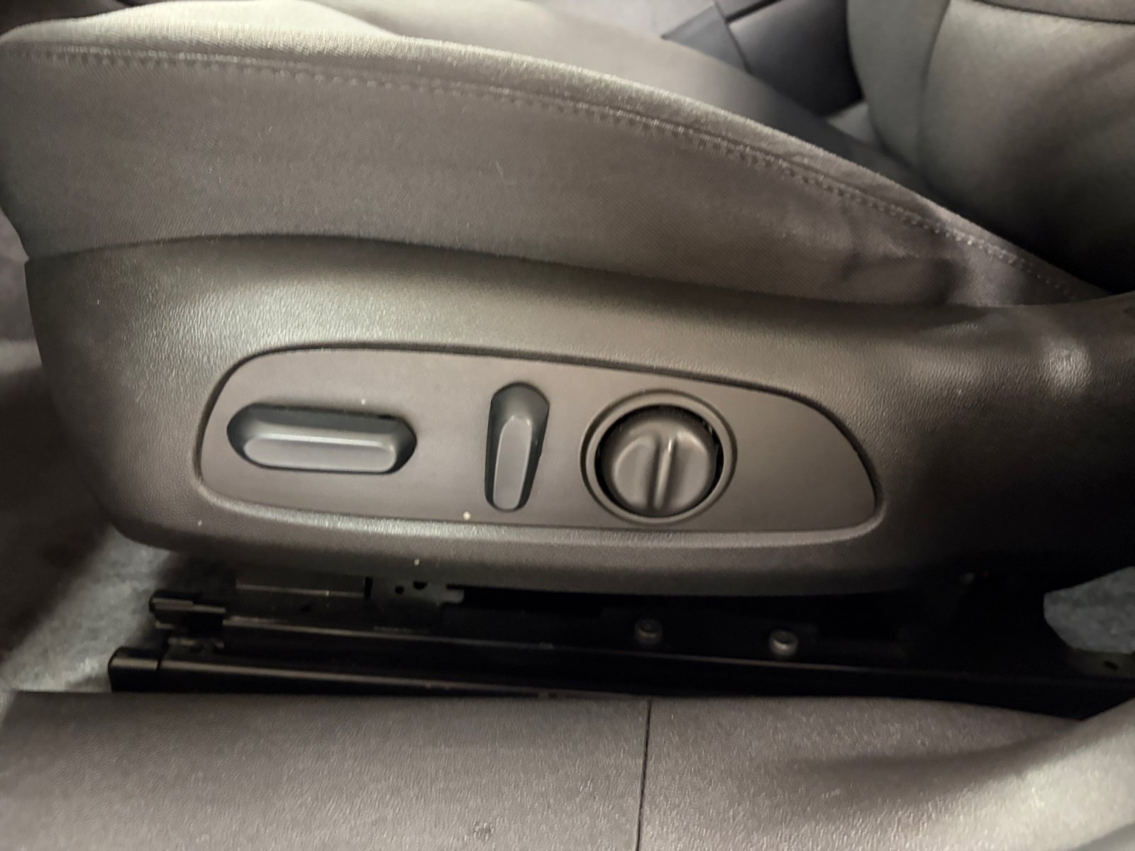 Used 2022 Chevrolet Malibu LT FWD image 15