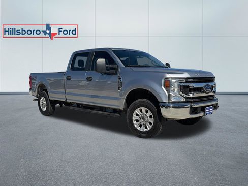 Used 2022 Ford F250 XL w/ STX Appearance Package AWD/4WD image 4