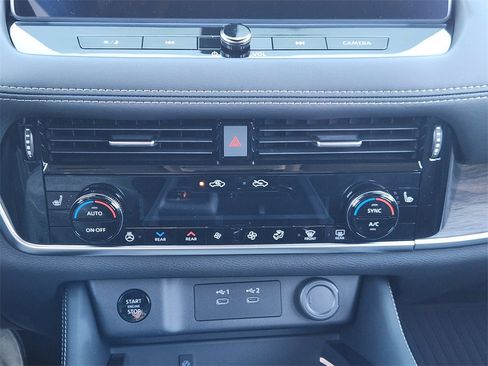 New 2026 Nissan Rogue Platinum w/ Platinum Premium Package image 14