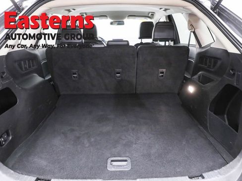 Used 2023 Ford Edge SEL image 9